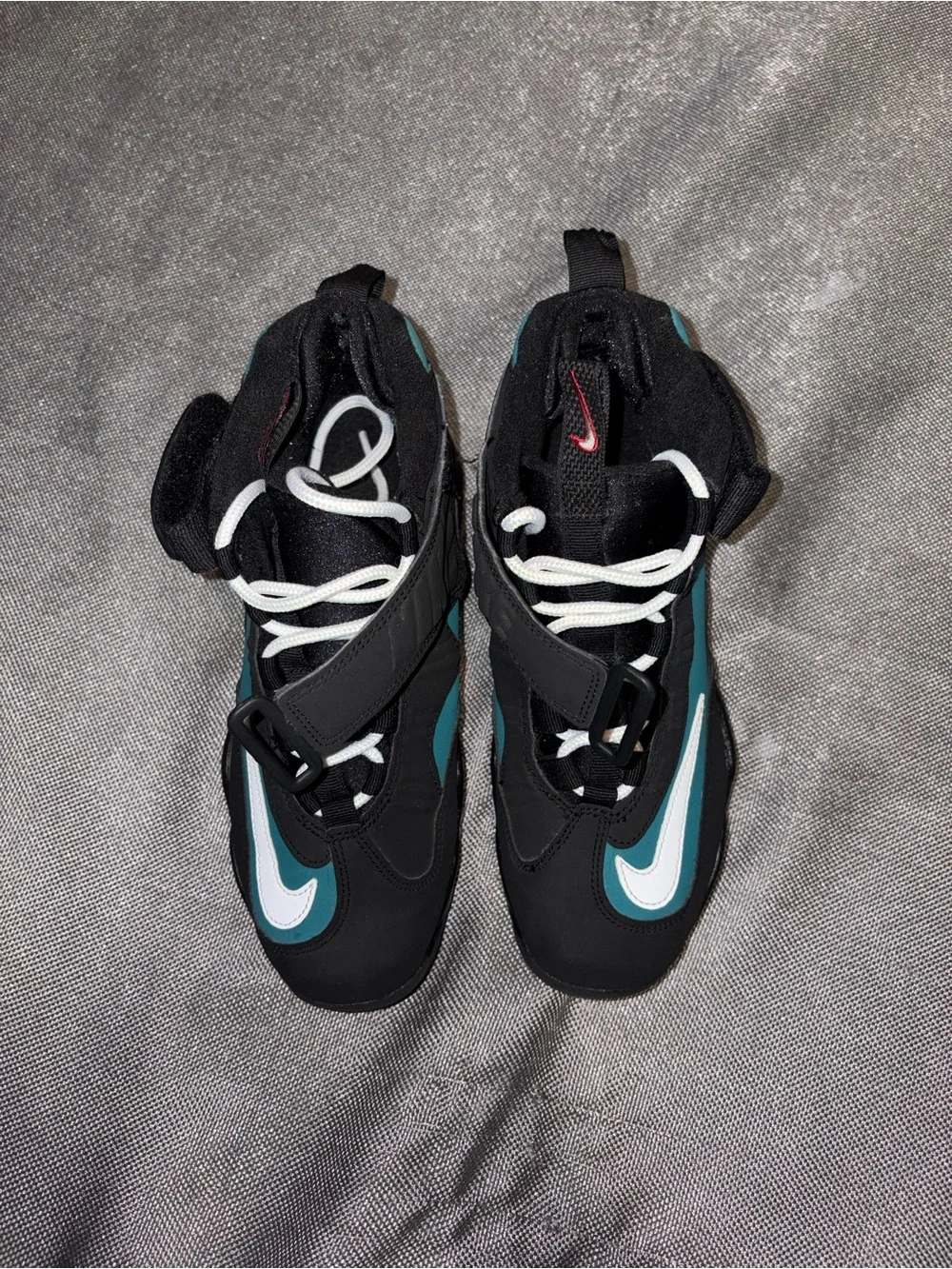 Nike Air Griffey Max 1 size 4Y